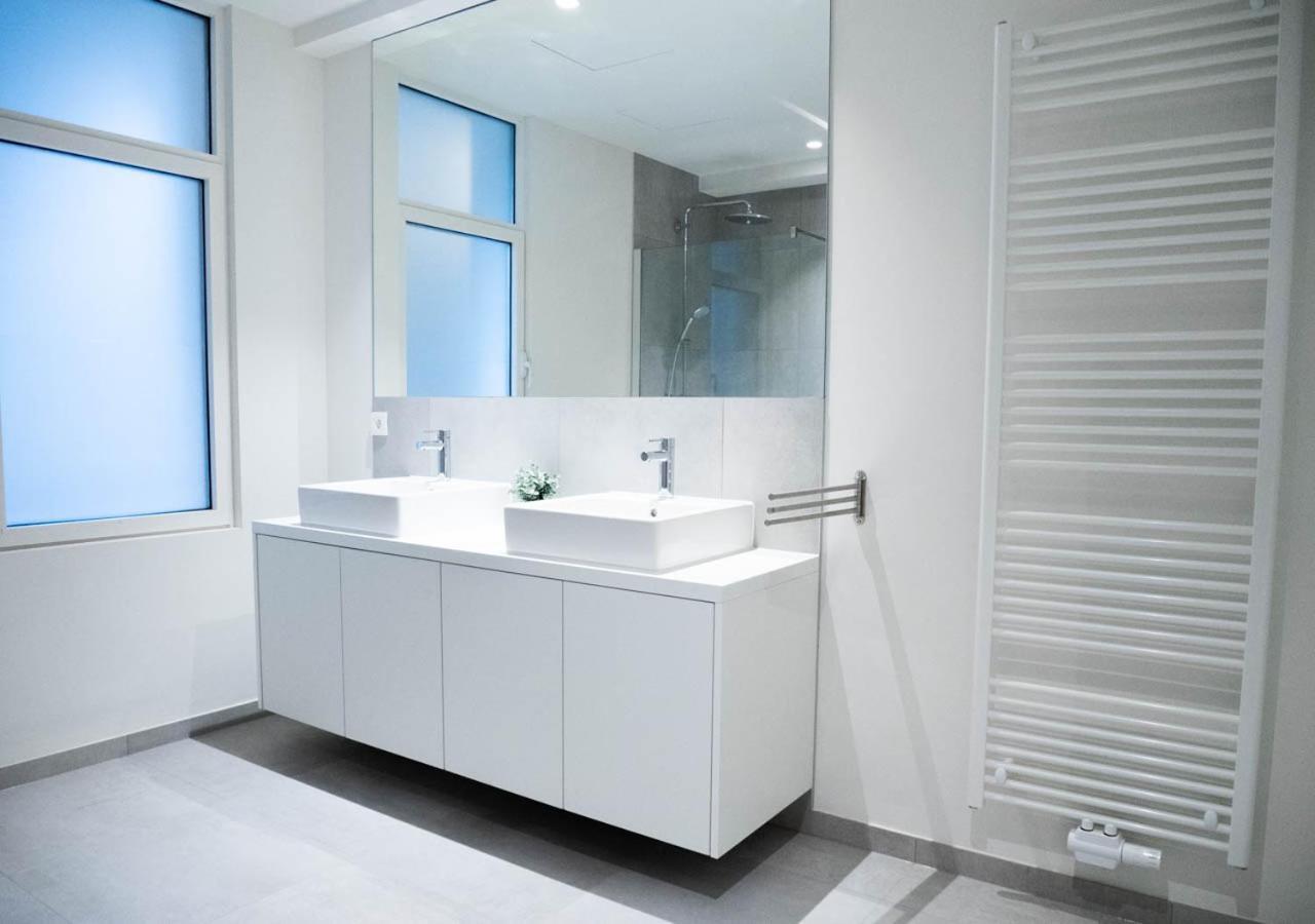 Smartflats - Antwerp View Apartment Bagian luar foto