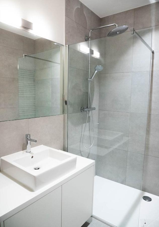 Smartflats - Antwerp View Apartment Bagian luar foto